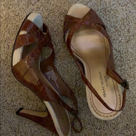 Brown faux croc print heels - Picture 3 of 3